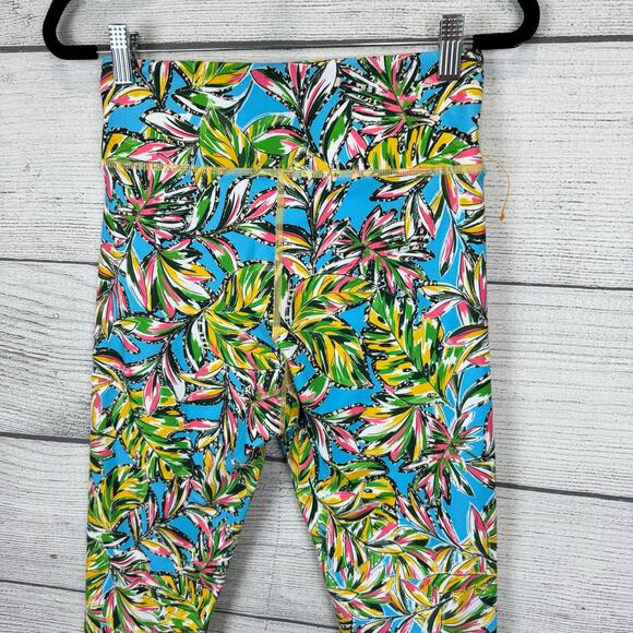Becco Women's Active Summer Tropical Soft High Rise Crop Leggings Size Large - Picture 2 of 8